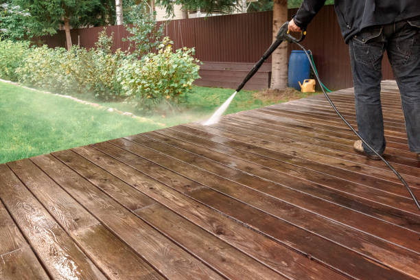 Best Patio and Deck Pressure Washing  in Chicago, IL